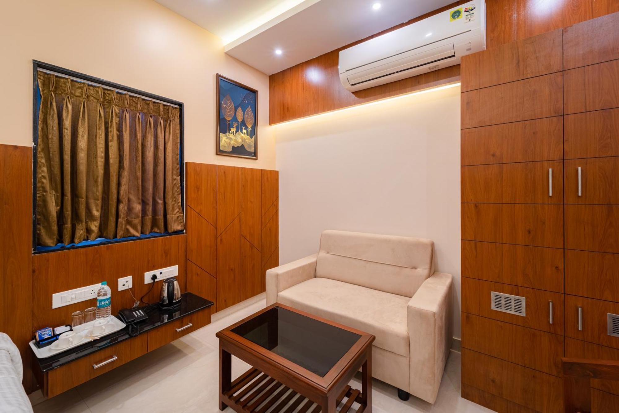 Welcome Grand Residency Puducherry Eksteriør billede