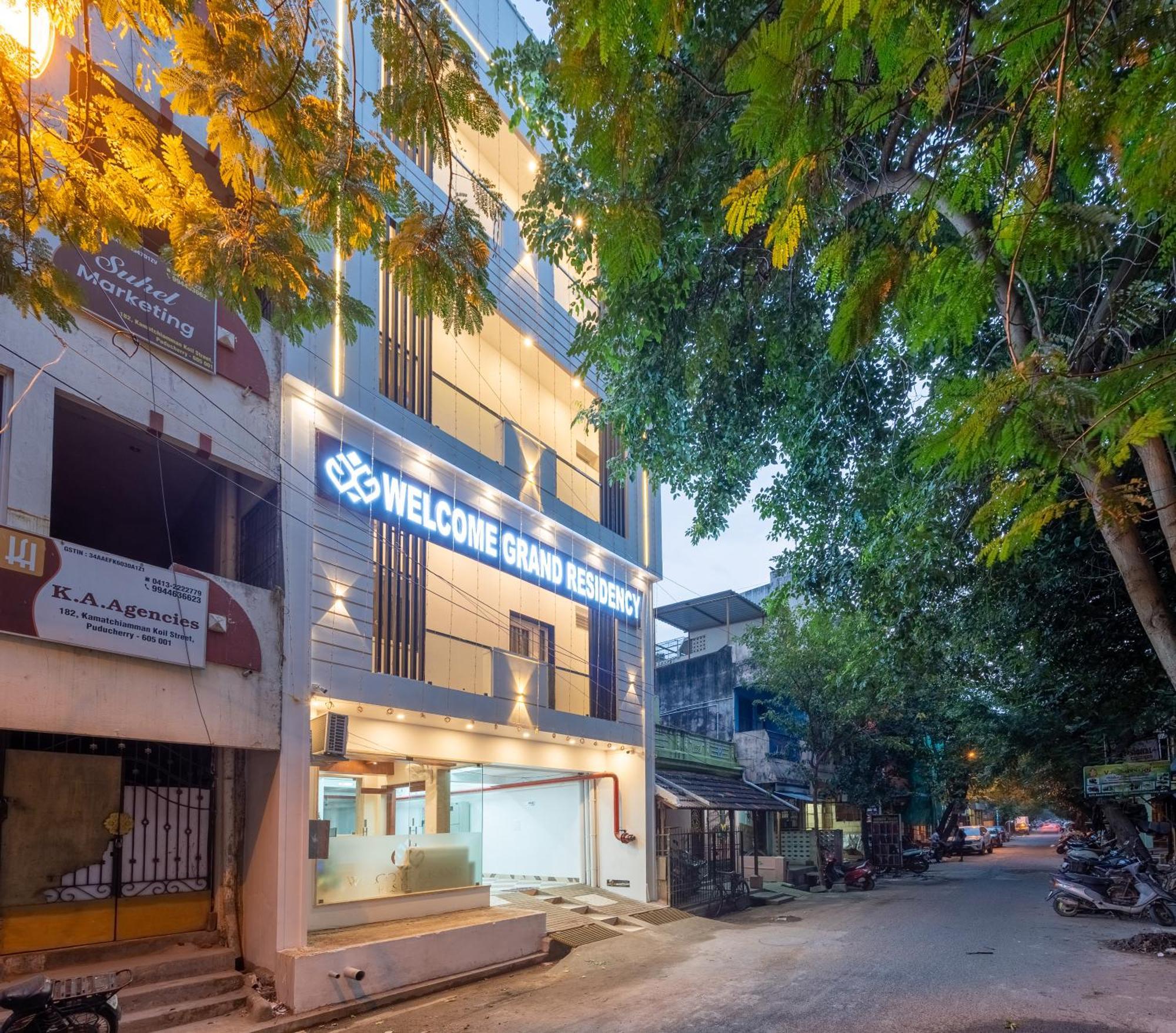 Welcome Grand Residency Puducherry Eksteriør billede